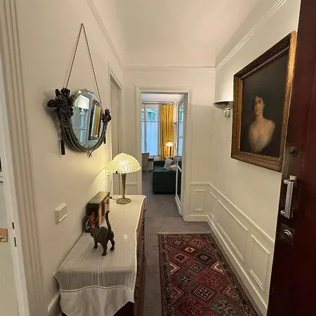 Luxury And Cosy In Paris, 16e Arrondissement Апартаменты *
